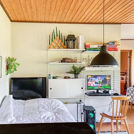 Awesome Home In Lenhovda With Wifi 外观 照片