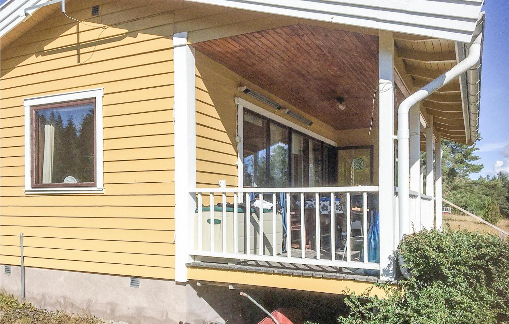 Awesome Home In Lenhovda With Wifi 外观 照片